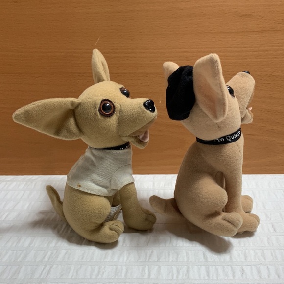 Taco Bell Merch Plush Dogs w/Sounds by Applause - Picture 6 of 17